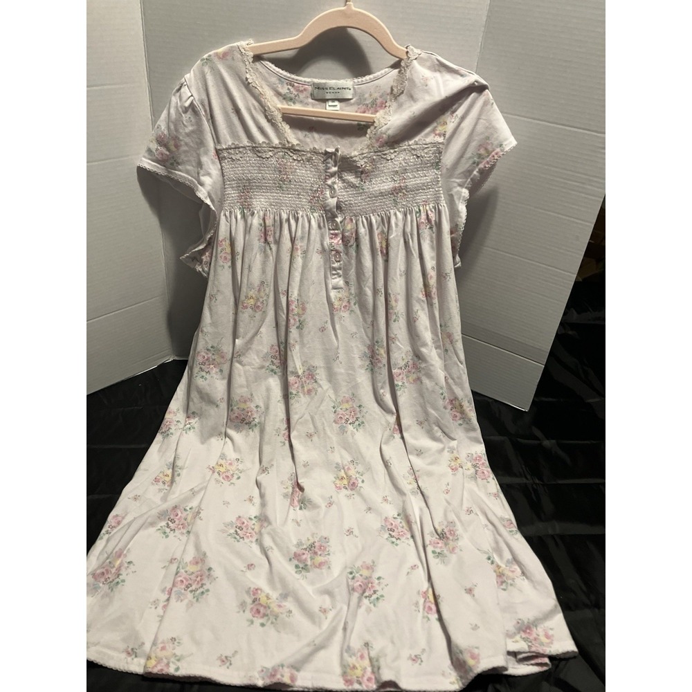 Miss Elaine Nightgown Floral Smocked Size XXL  Cotton Blend Soft Stretchy Cool